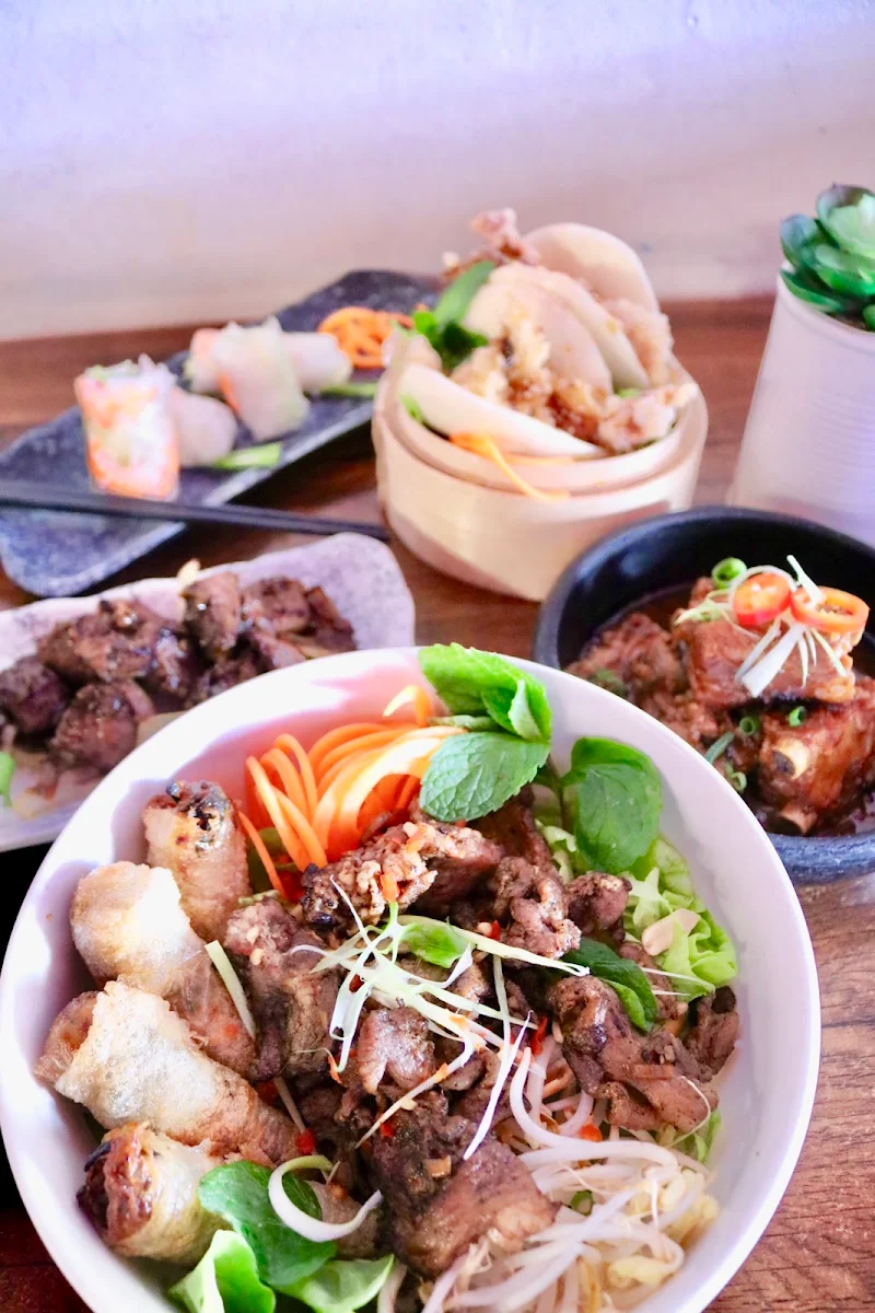 Highlights, Black Ginger Restaurant