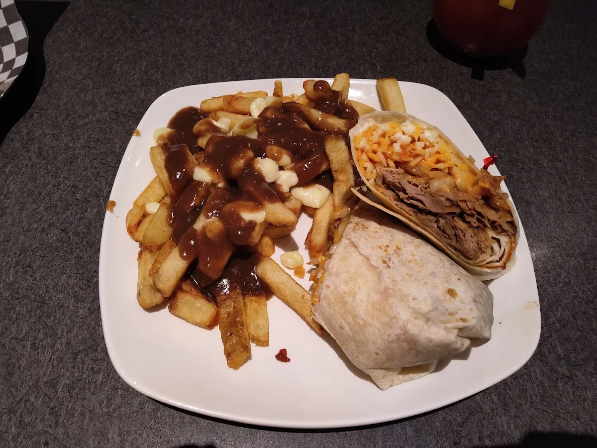 Roast Beef'n Gravy Fries, Tracie's Place Restaurant and Karaoke
