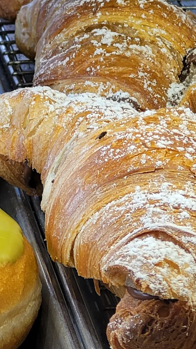 Fly Chocolate Croissant