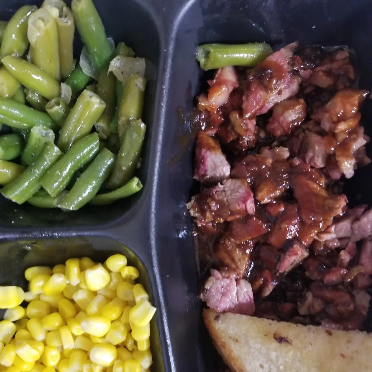 BBQ Chopped Beef and Sauce Corn Green Beans Toast