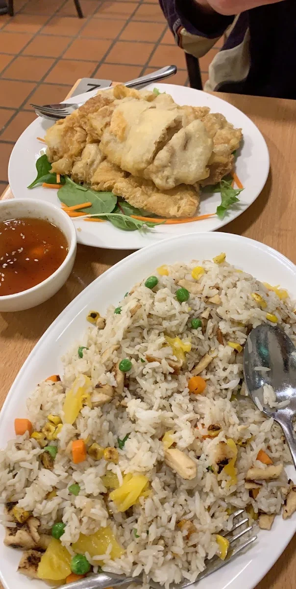 Lemon Chicken & Pineapple Fried Rice, Tian Ci Vegan (Takeaway only)