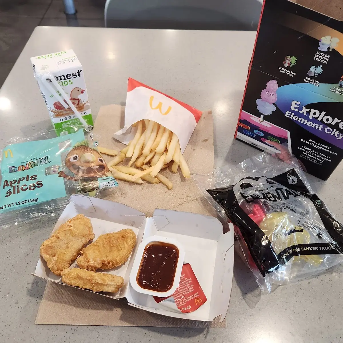 4 Nugget Happy Meal