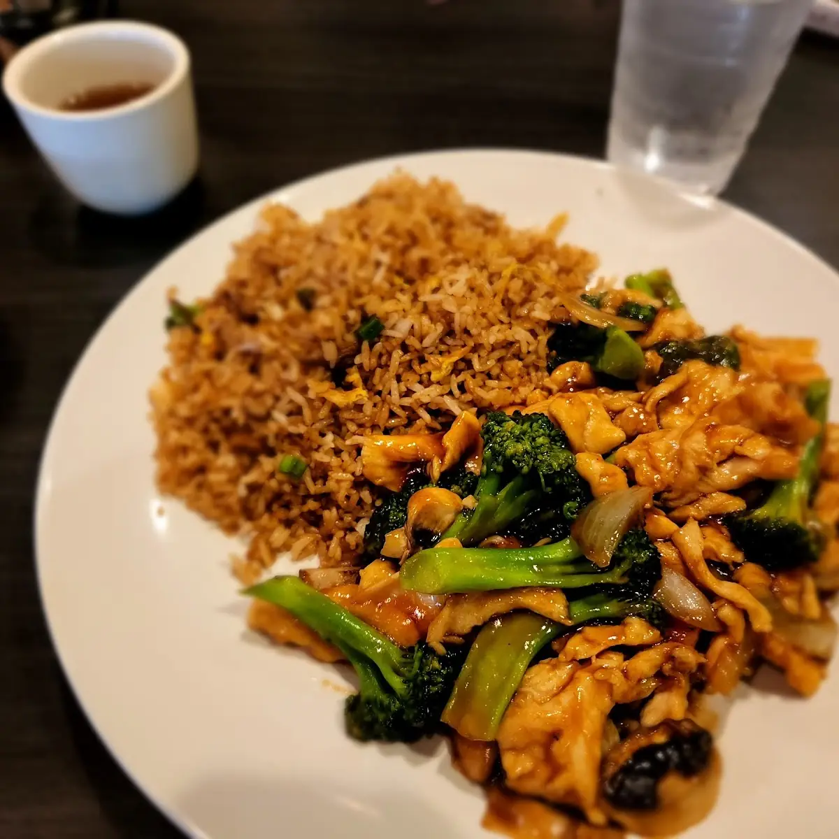 Chicken Vegetable Lo Mein
