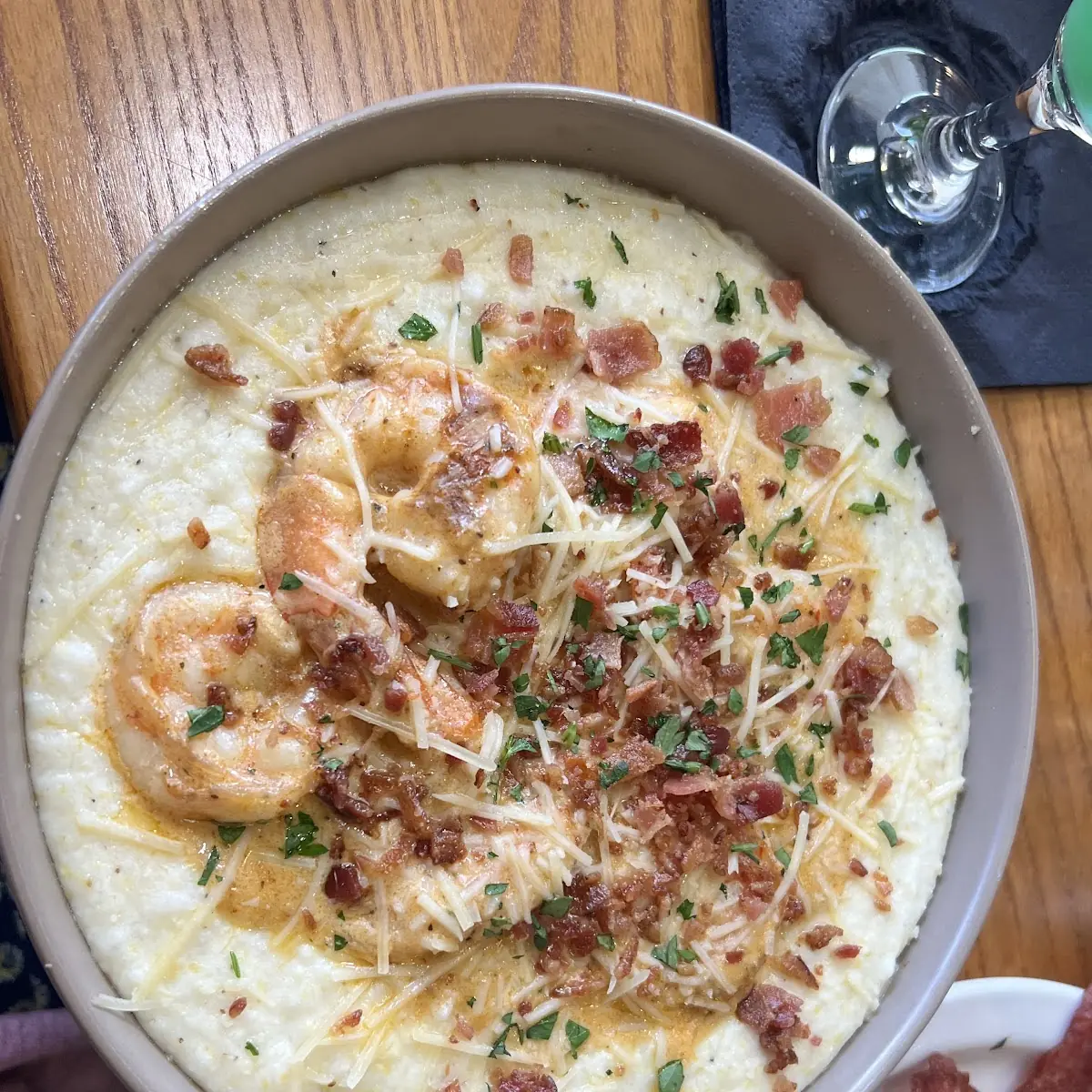 Oasis Shrimp & Grits