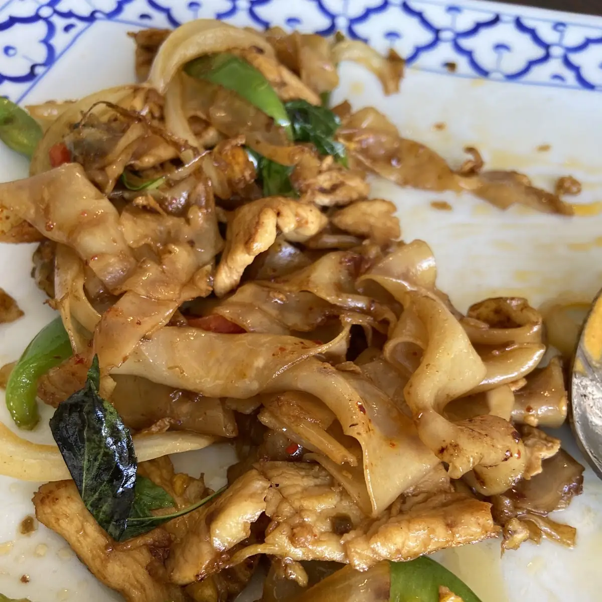 - Pad Kee Mao Chow Mein