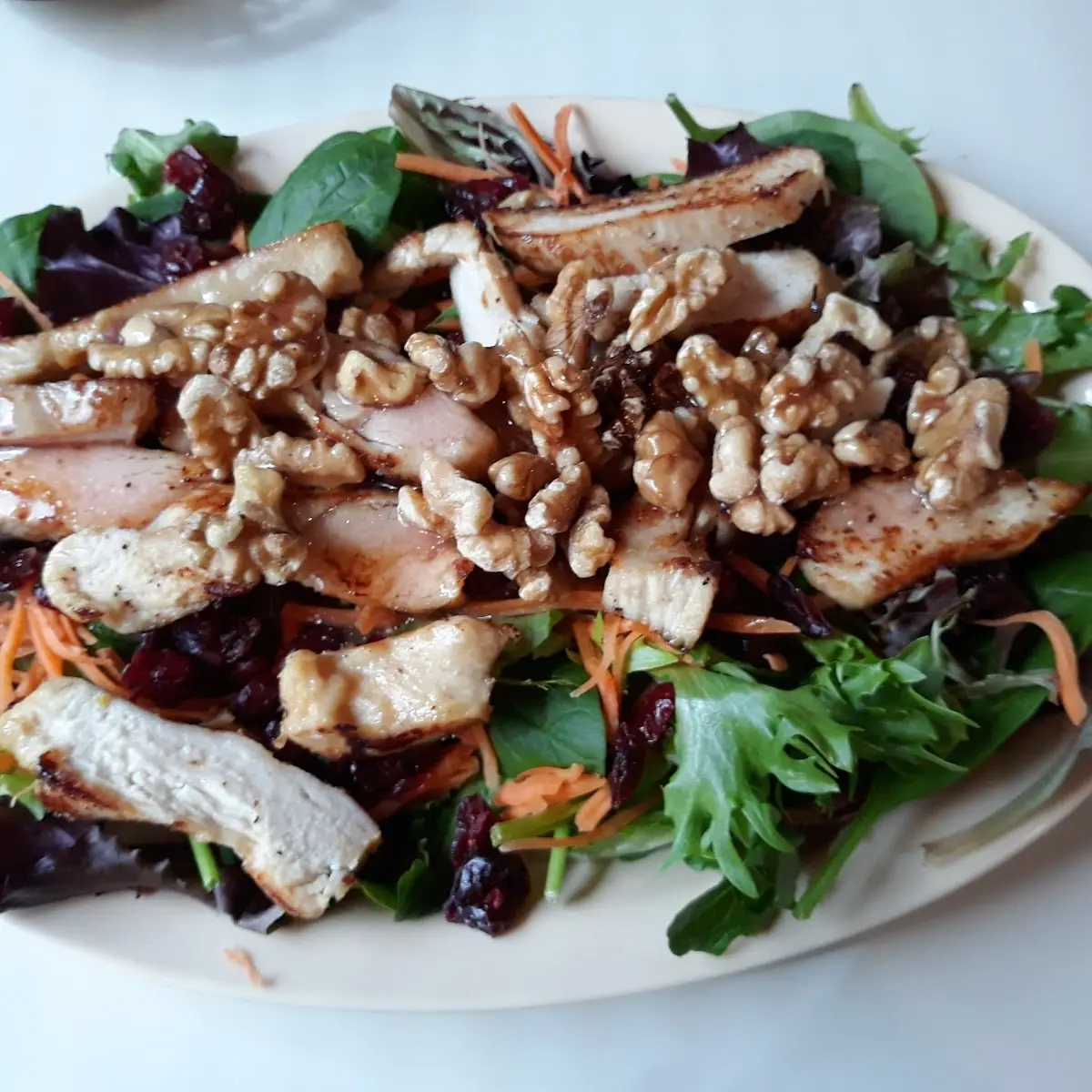 Grill Chicken Walnut Salad