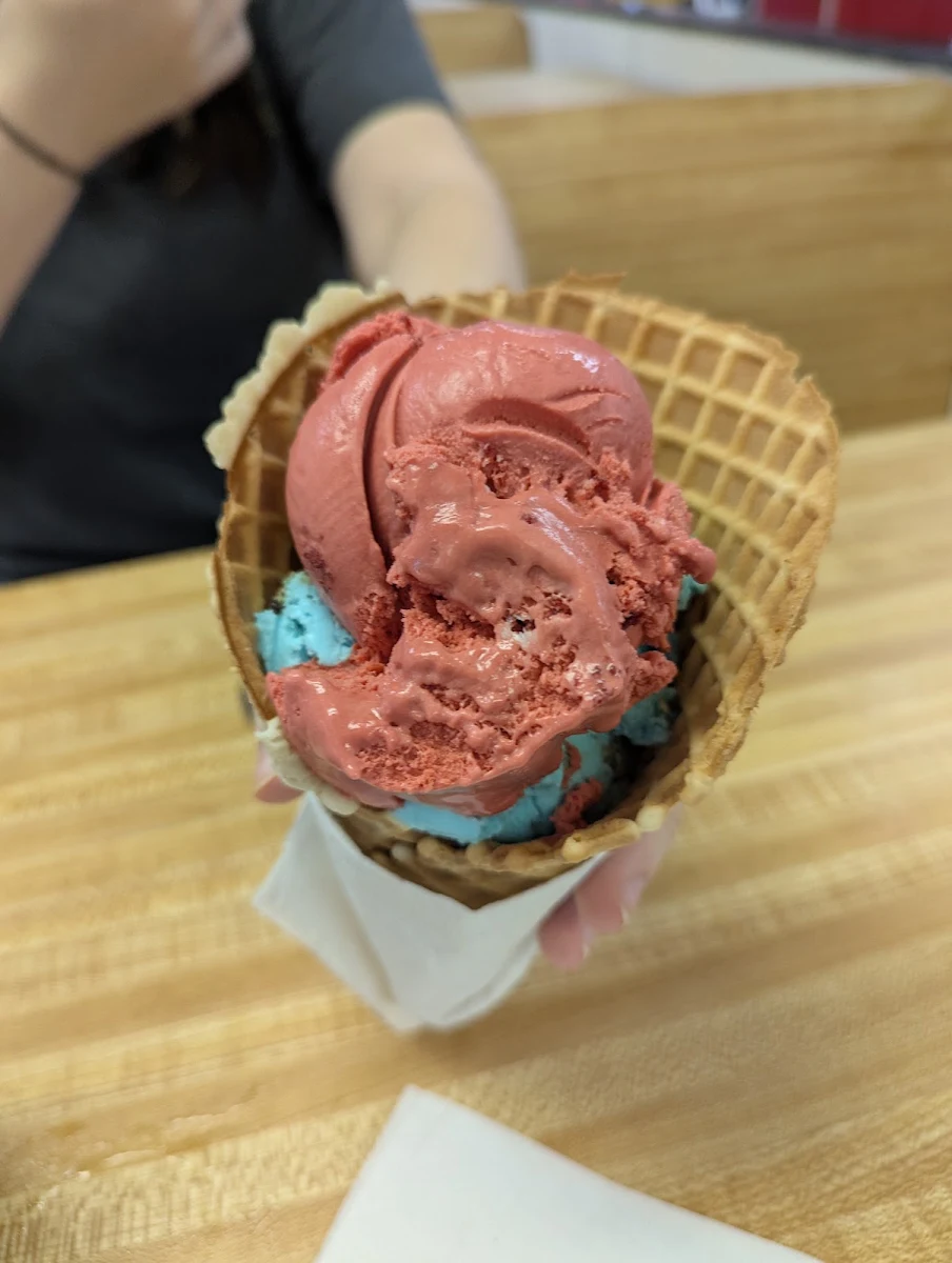 Red Velvet & Cookie Monster