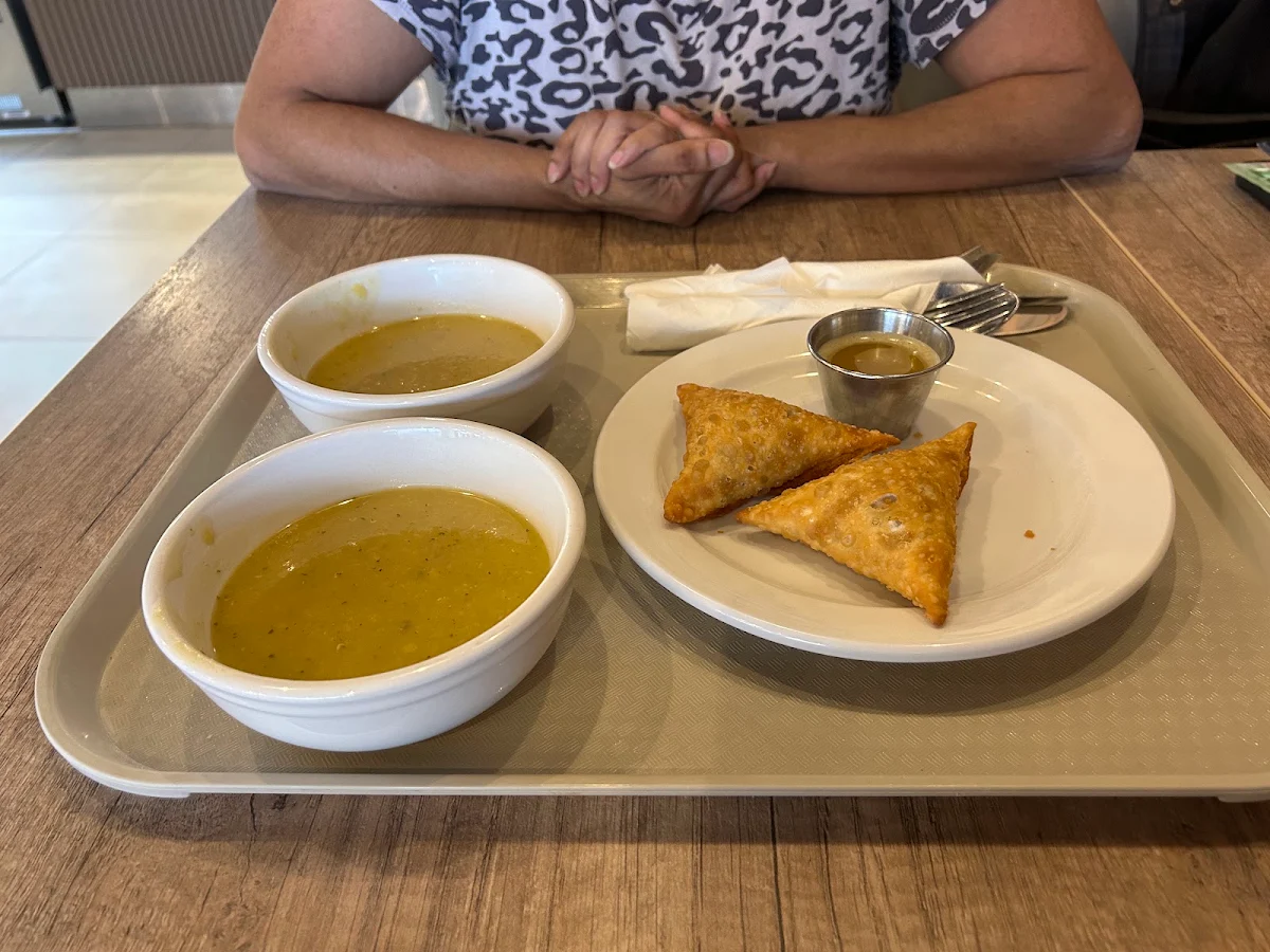 Beef Sambusa and Lentil Soup, Hamdi