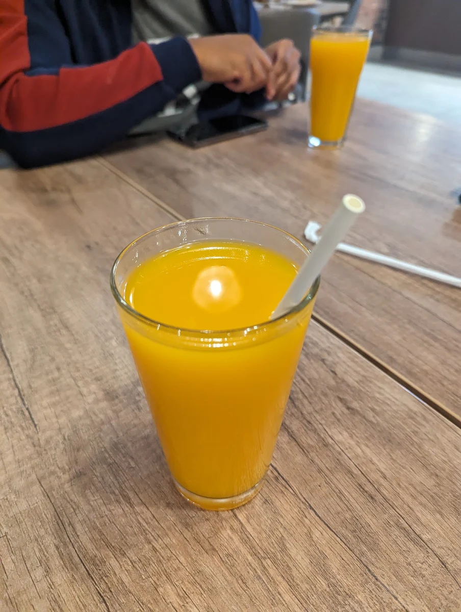 Fresh Mango Juice, Hamdi
