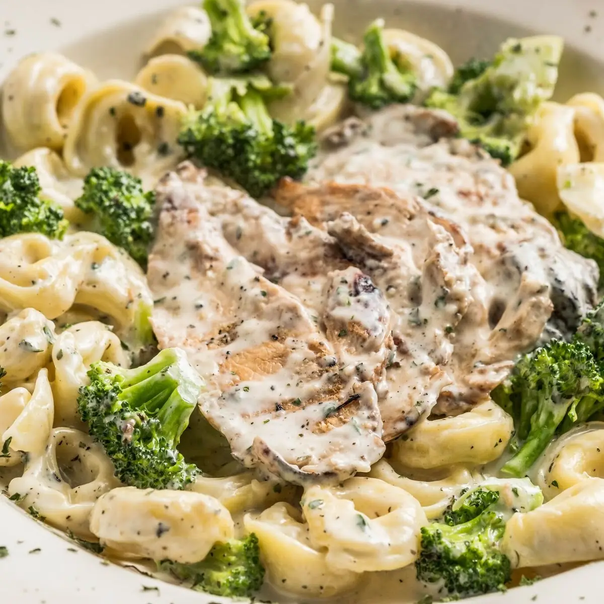 Chicken & Broccoli Tortellini