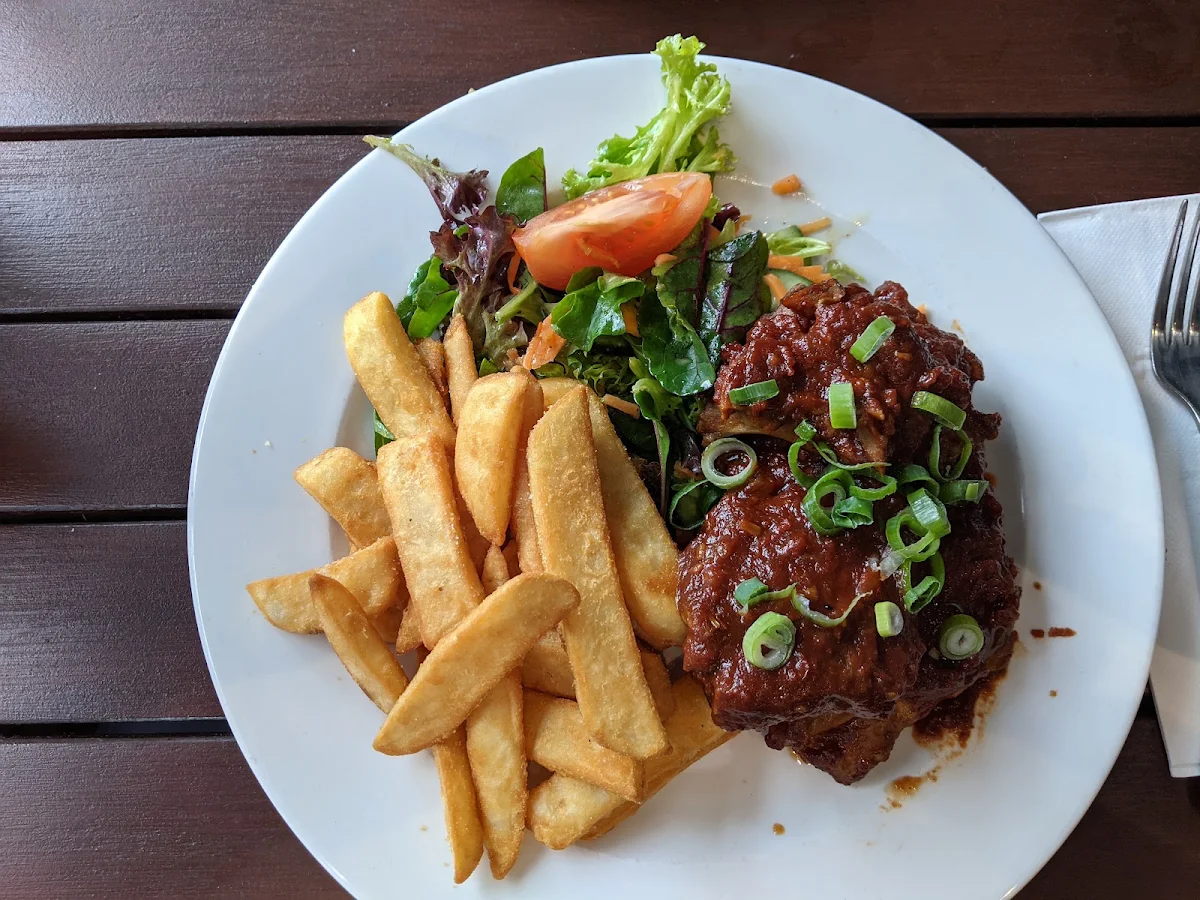 Ribs, The Courthouse Hotel