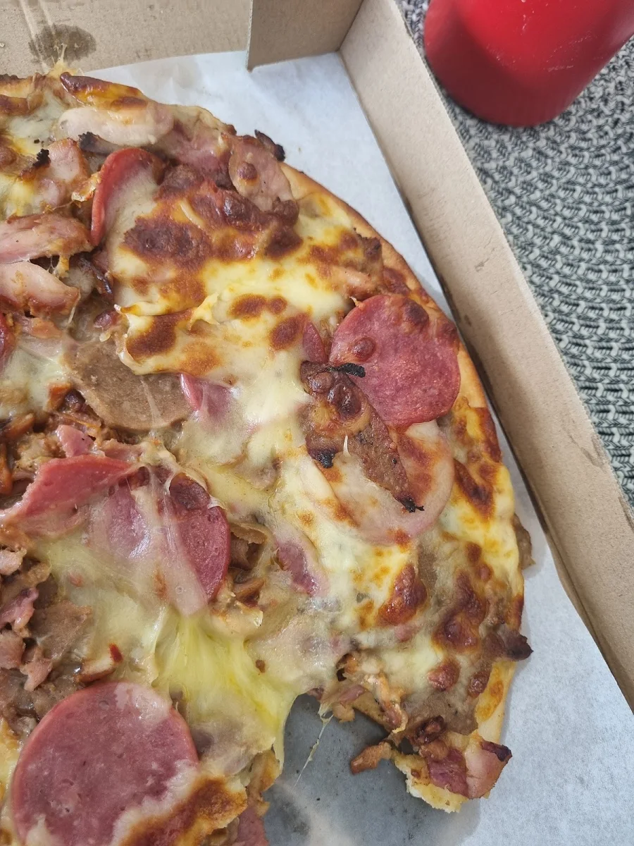 Meatlovers Pizza, Fairy Meadow Kebabs & Pide