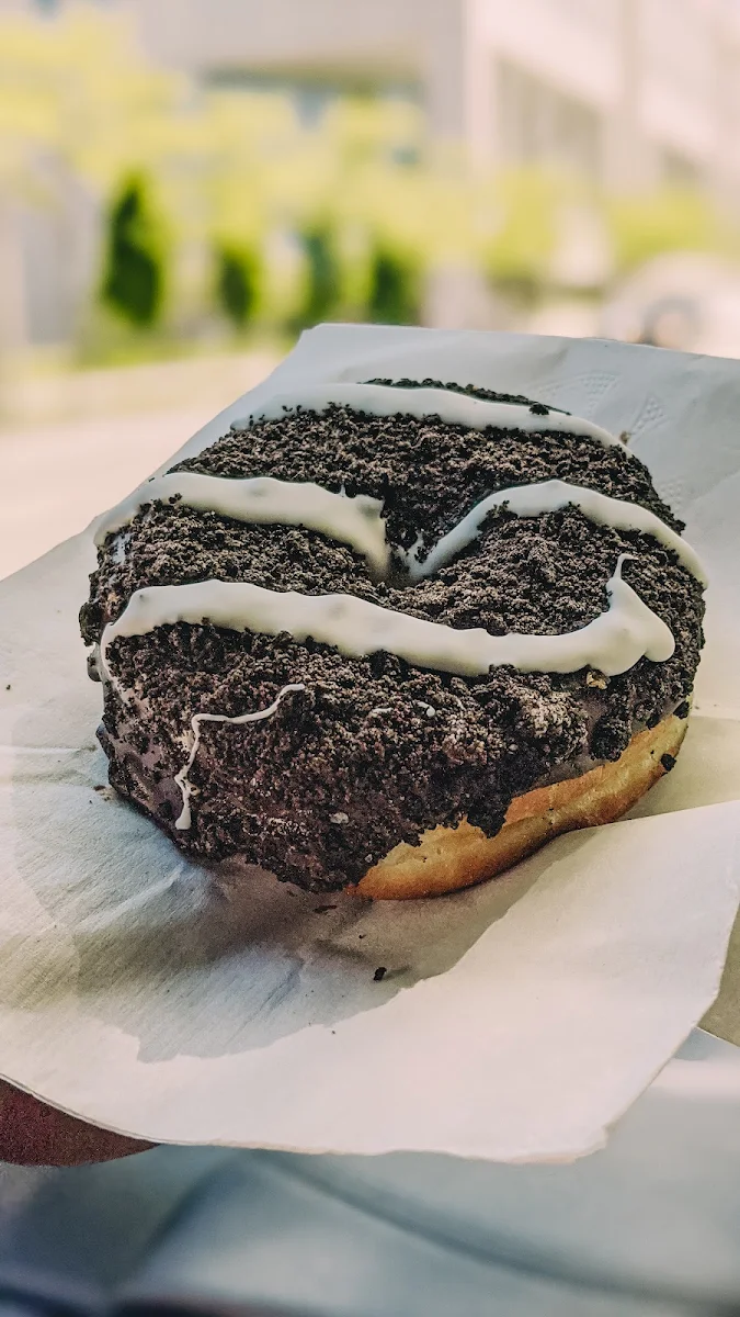 Oreo Cake Donut