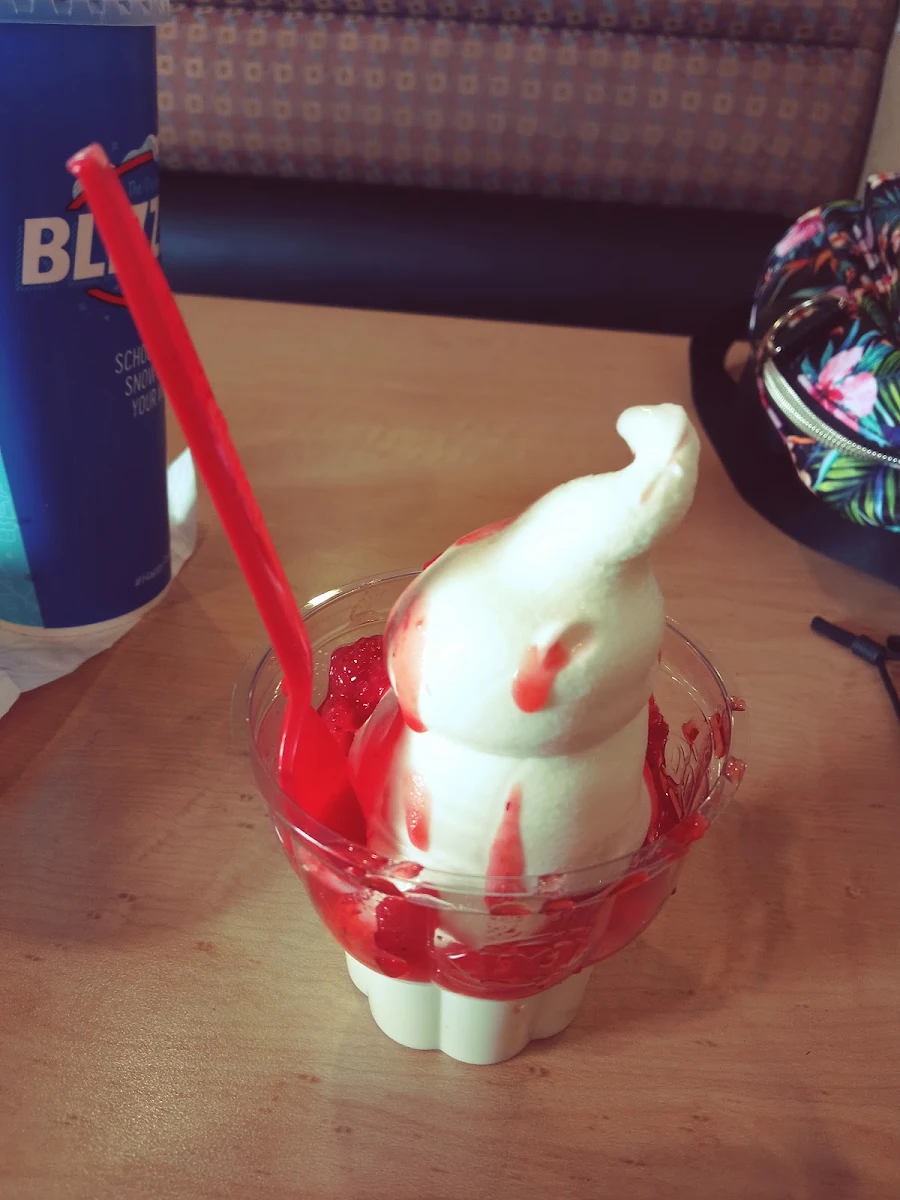 Strawberry Sundae