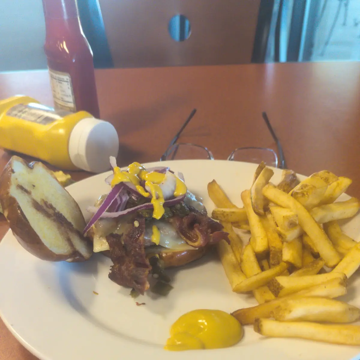 Green Chili Bacon Burger