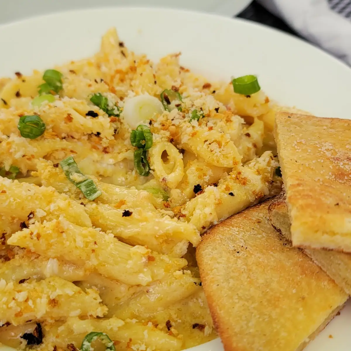 Dungeness Crab Mac-N-Cheese