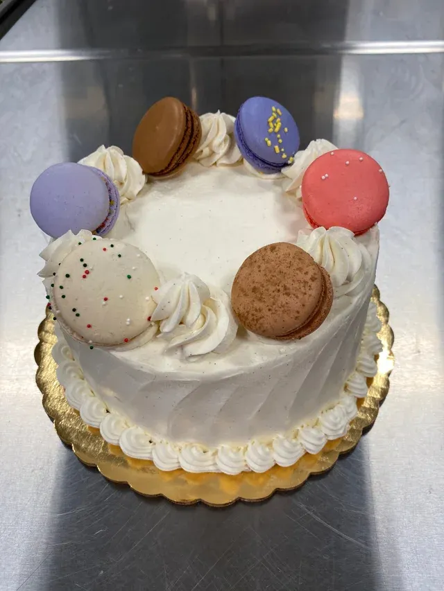 Birthday Cake French Macaron
