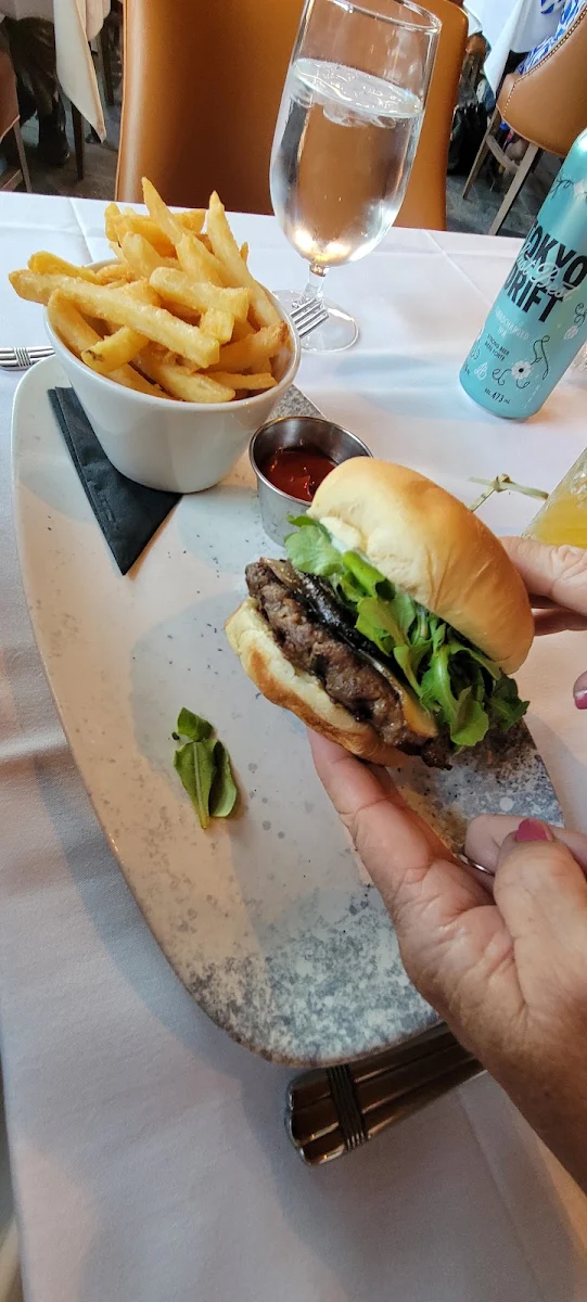 Bison Burger, The Maple Leaf Steak & Seafood