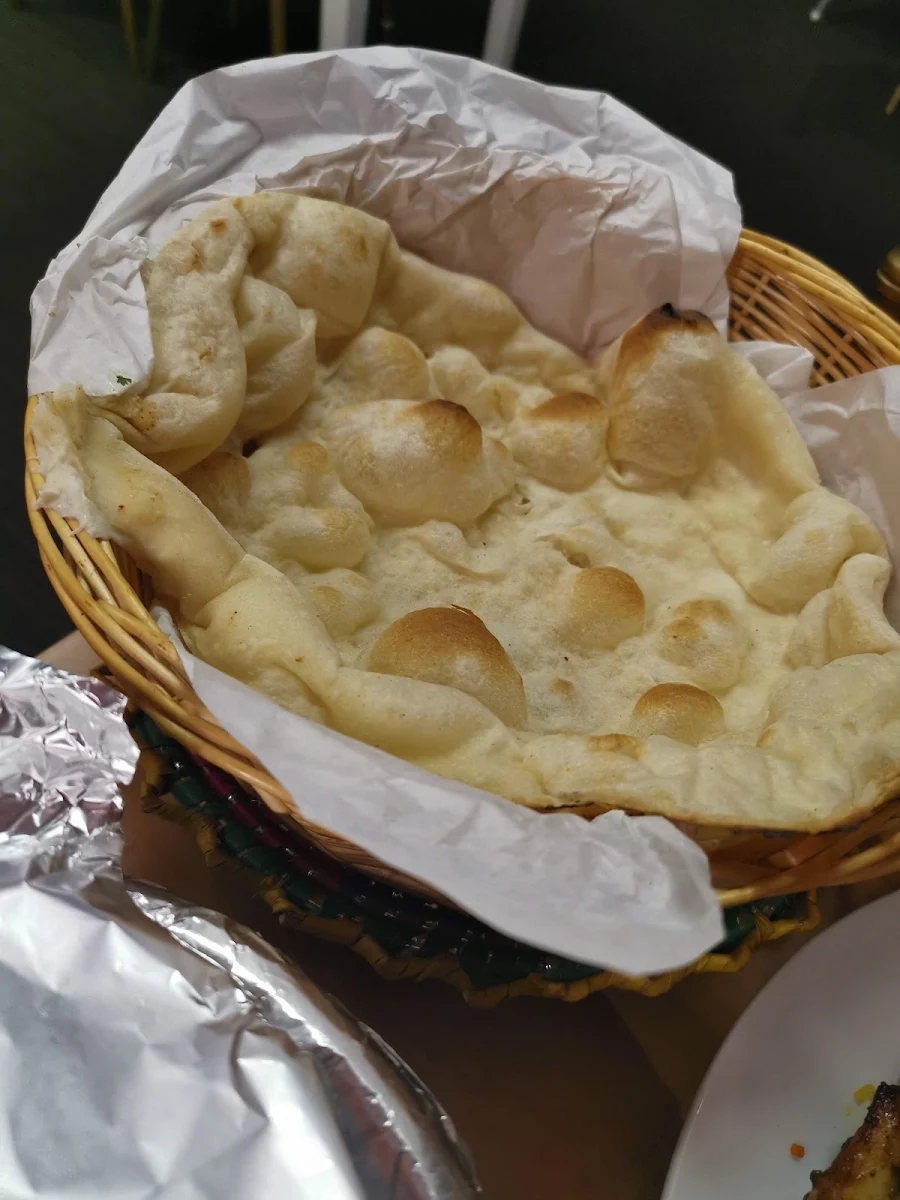 Plain Naan, Kawarchi Restaurant