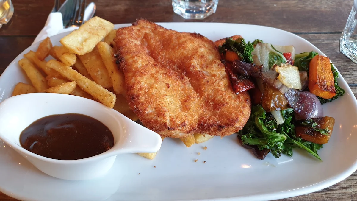 Chicken Schnitzel, Star Hotel Yackandandah