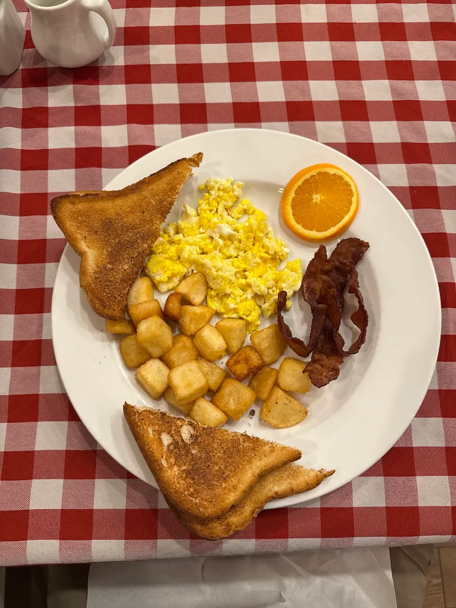 Homefries to Any Order, Farina Ristorante