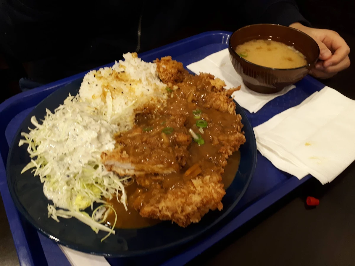 Chicken Katsu Curry, Sushi People