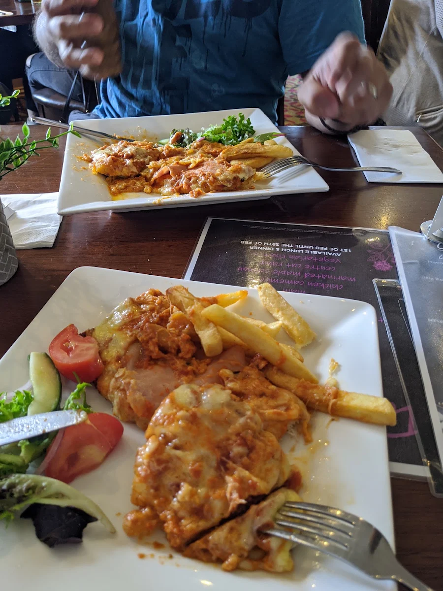 Parma and Chips with Side Salad
