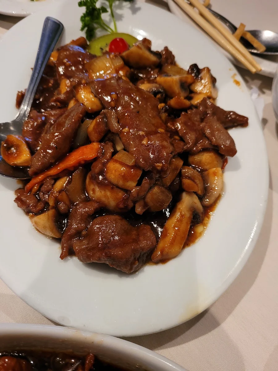 Bœuf Satay Avec Champignons Satay Beef With Mushrooms, Restaurant Shing Kee