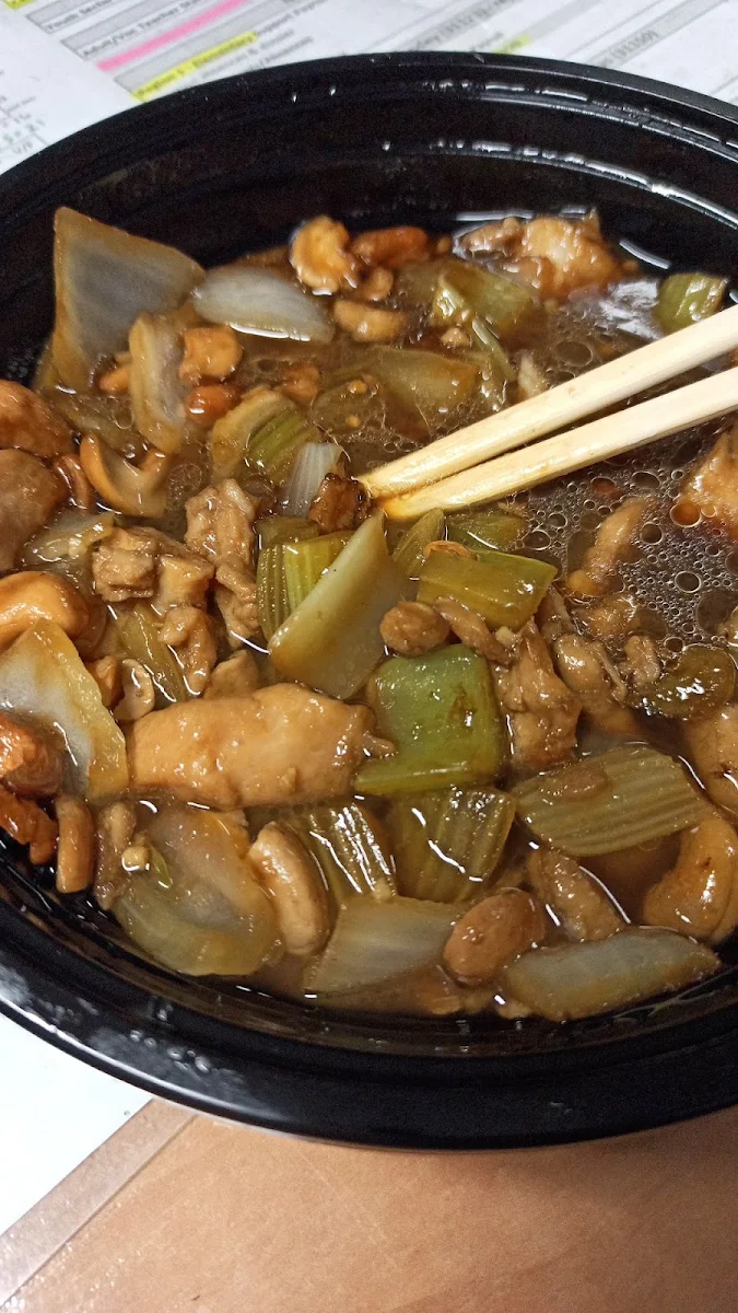 Chicken with Cashew Nuts I Think, Restaurant Shing Kee