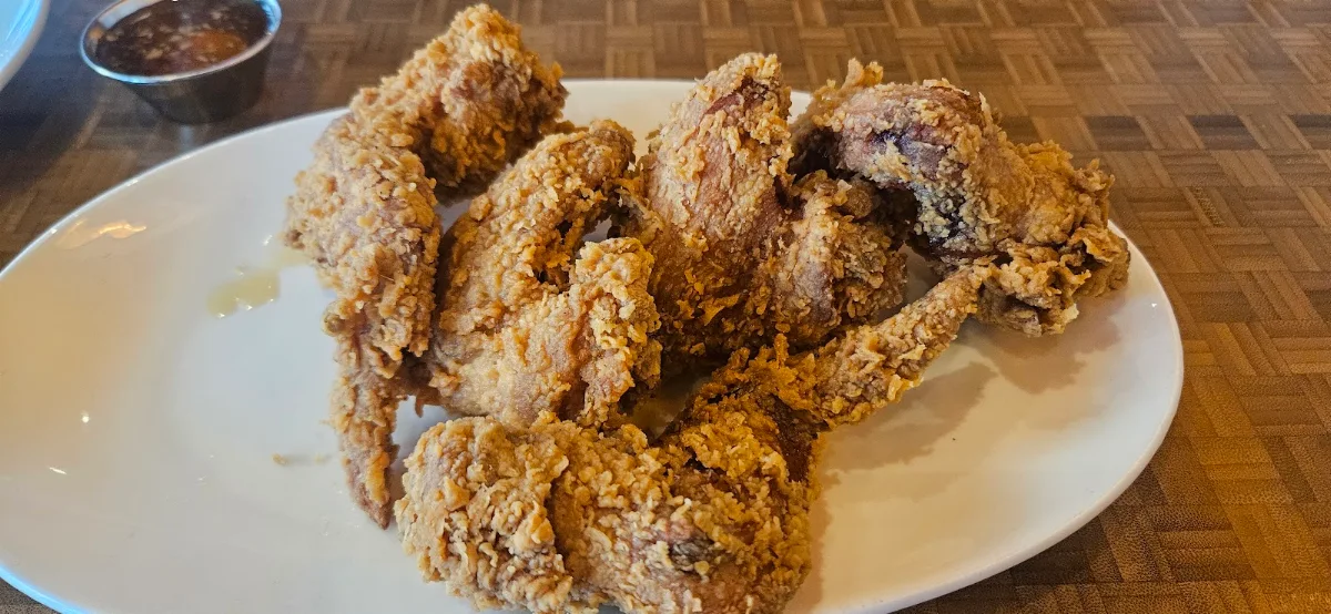 Chicken Wings, Baan Thai Wok & Bar