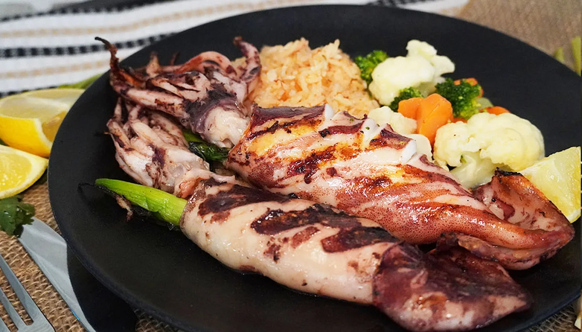 Grilled Pusit, Amihan Grill + Bakeshop
