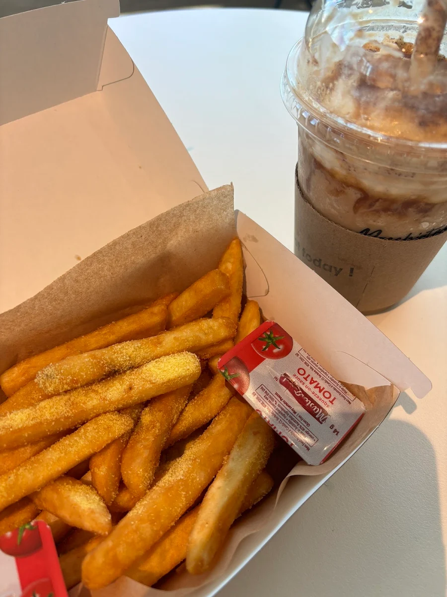 Highlights, Macchiato & Co (Scott St)