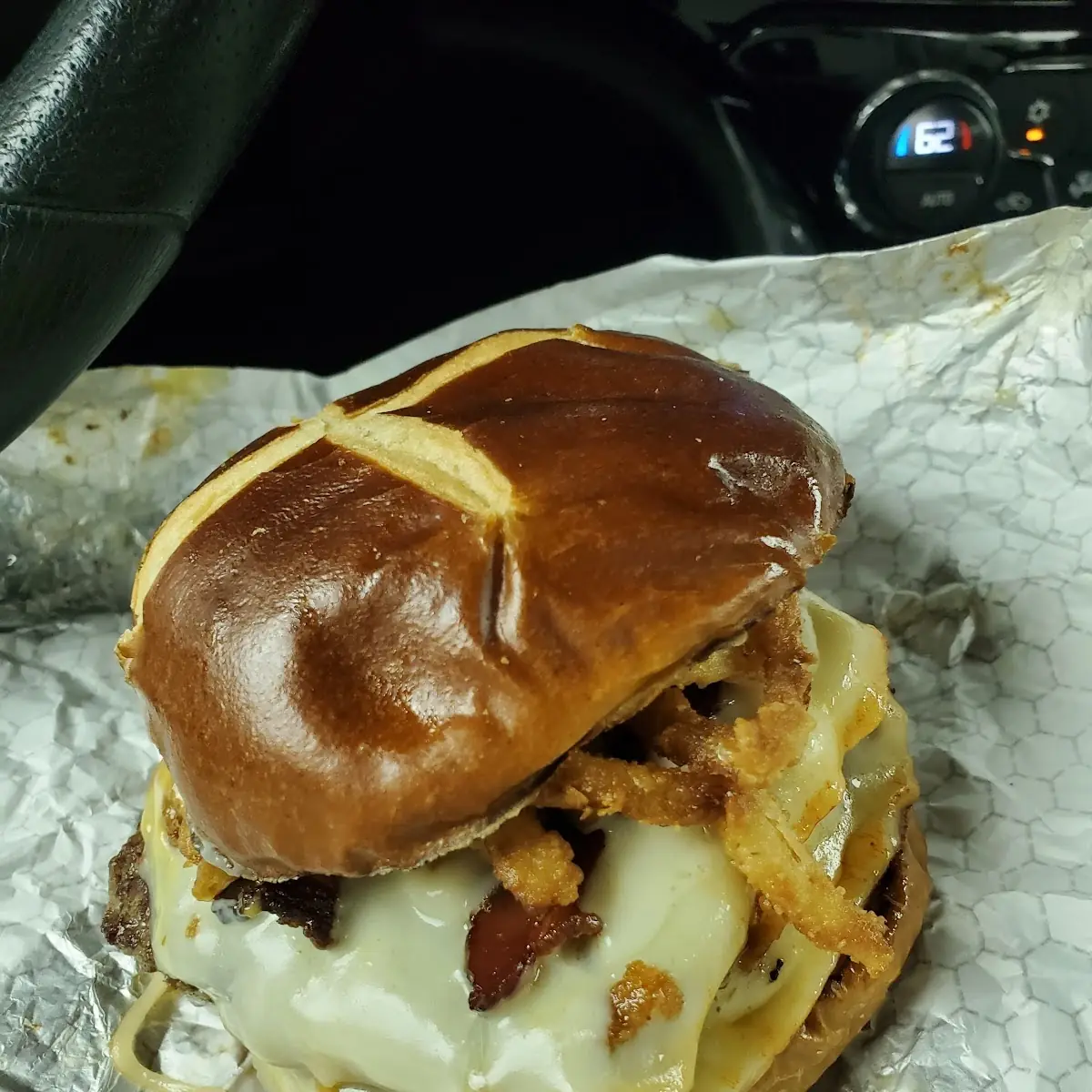 Pretzel Burger