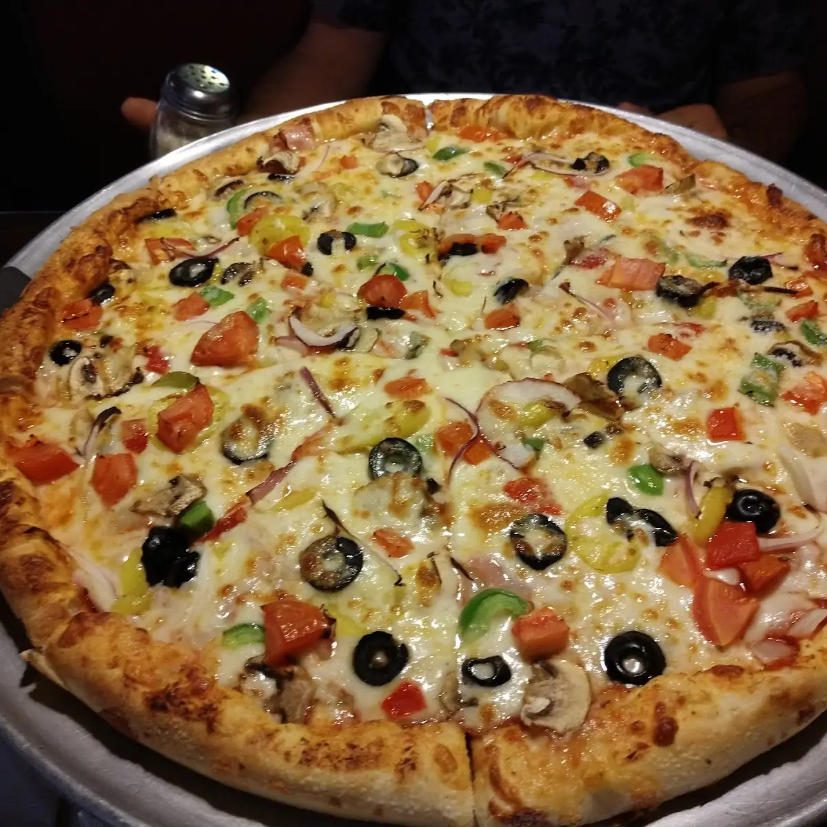 Veggie Pizza with Ham