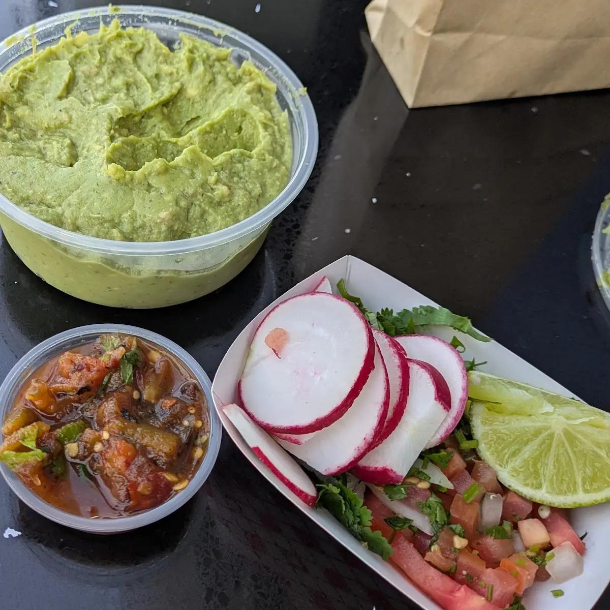 Guacamole Side 4oz