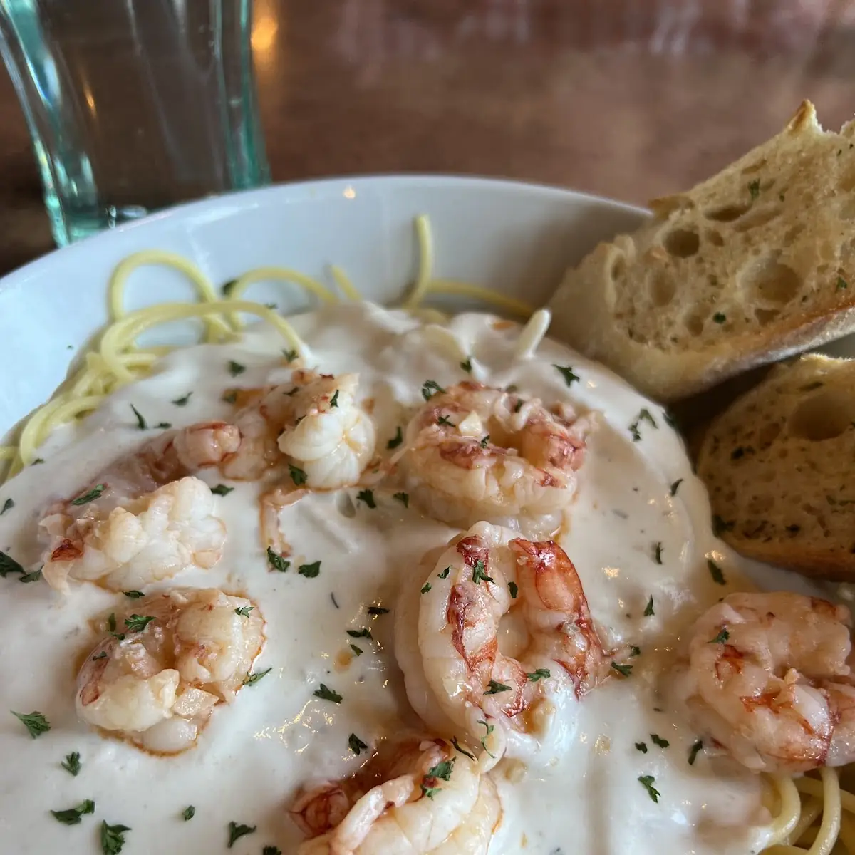 Garlic Shrimp Alfredo
