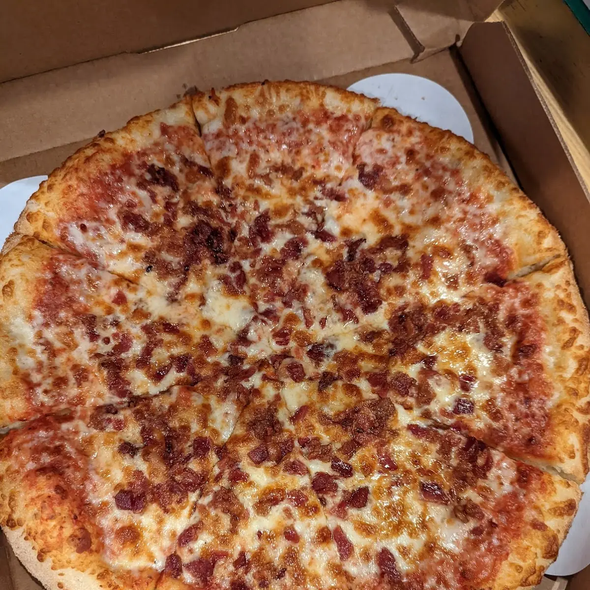 Cheese Pizza with Bacon