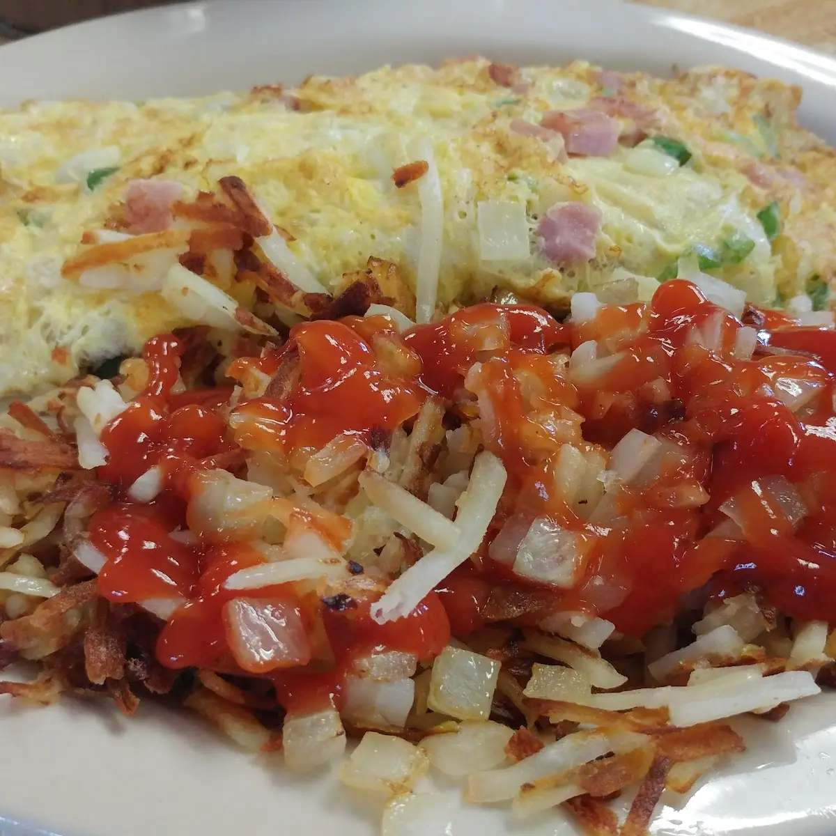 Denver Omelet with Hash Browns