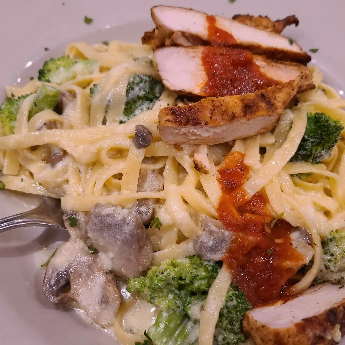 Chicken Fettuccine Alfredo