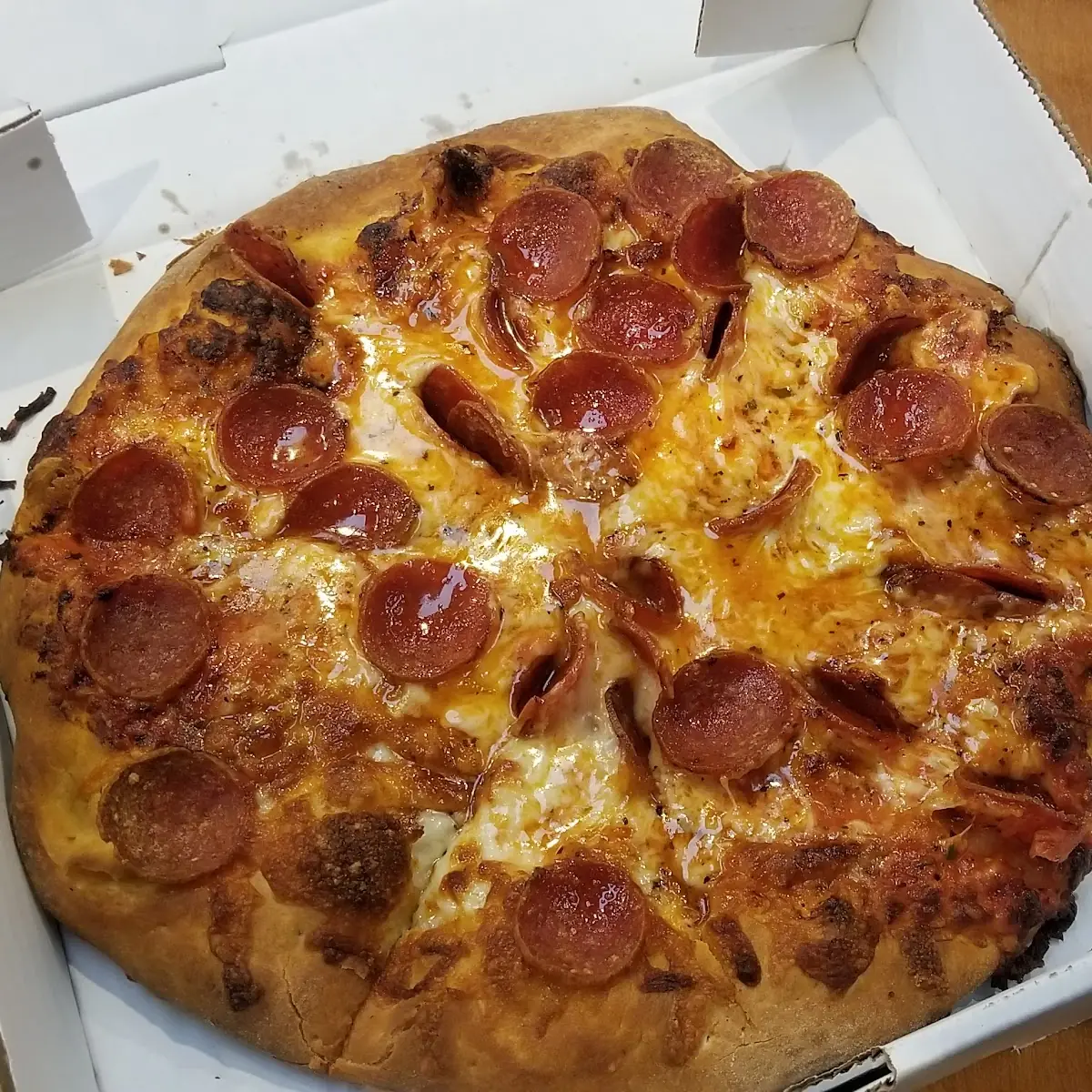 Dave's Famous Pepperoni Pizza