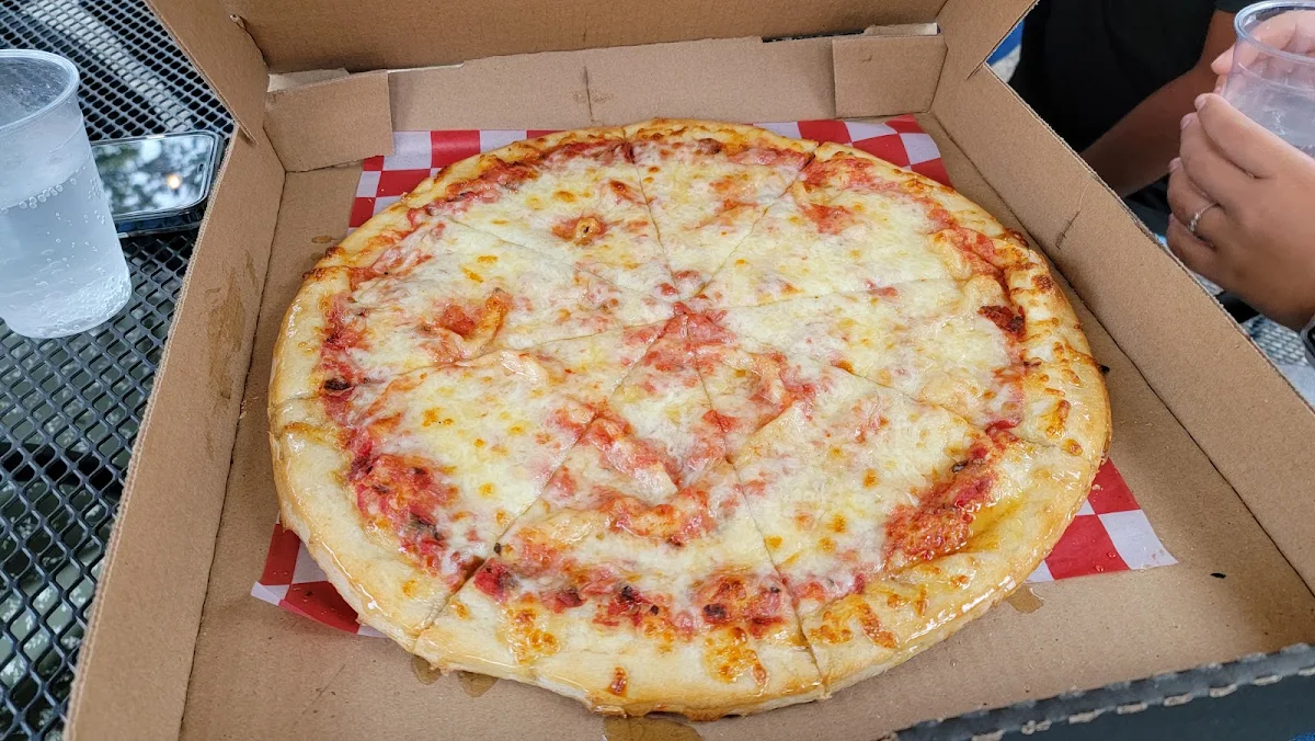 Medium Cheese Pizza