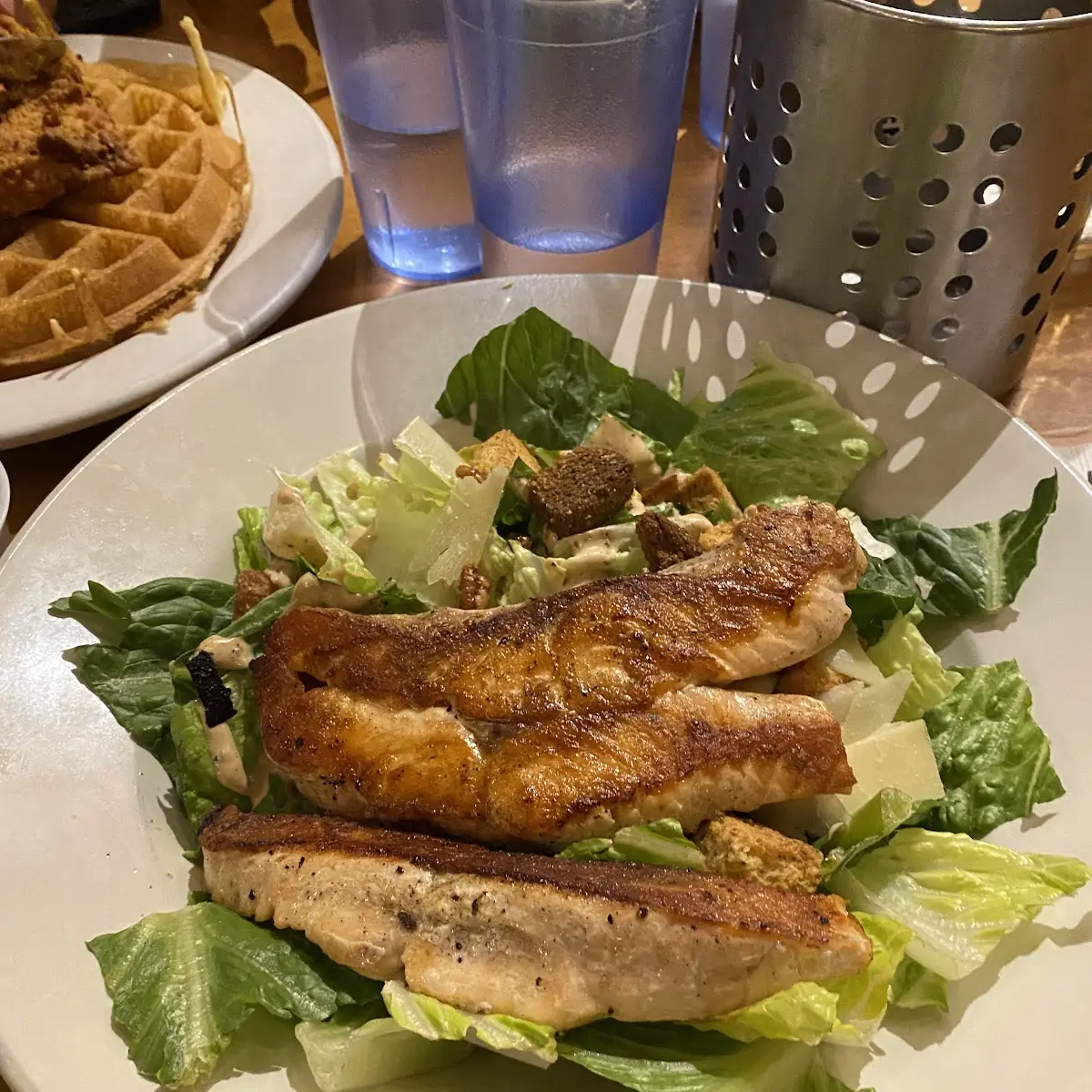 Grilled Salmon Salad