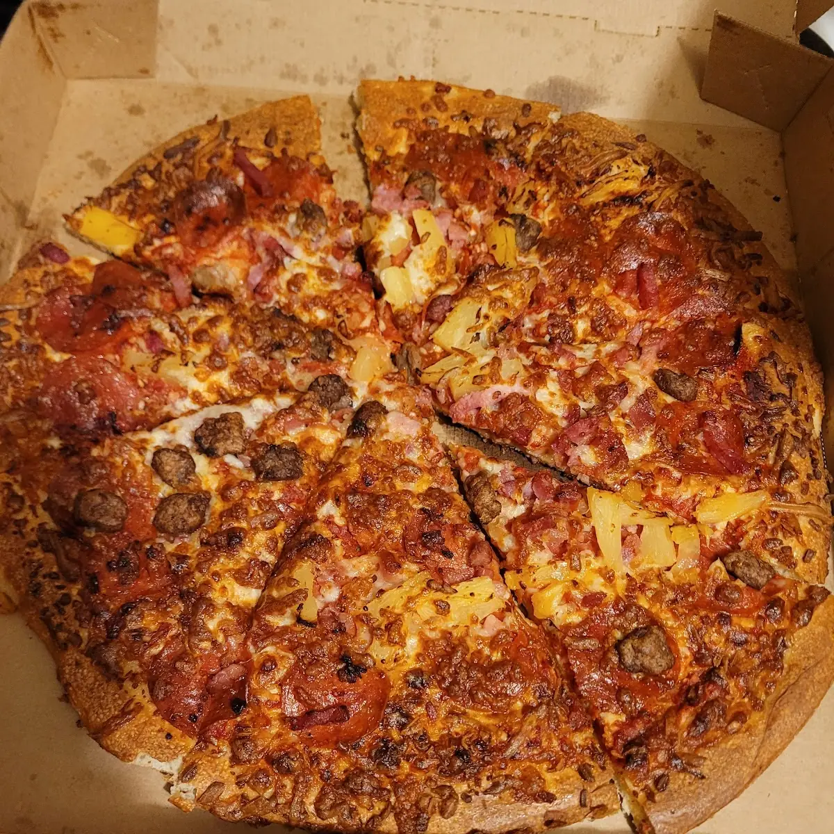 Hawaiian Pizza