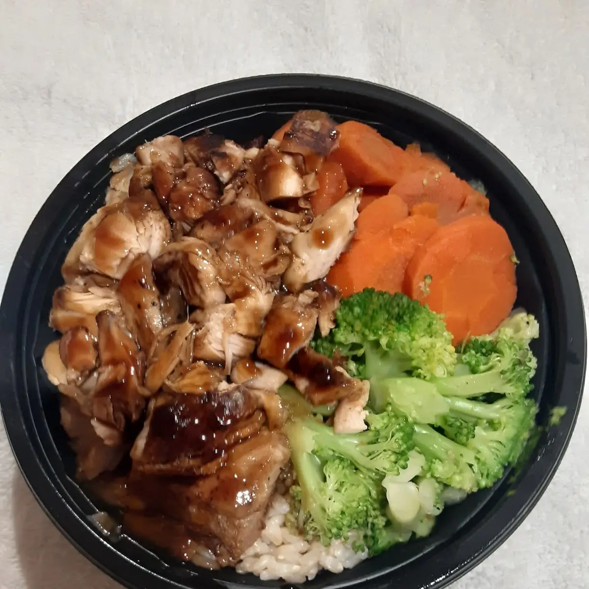 Chicken Rice Veggie Bowl