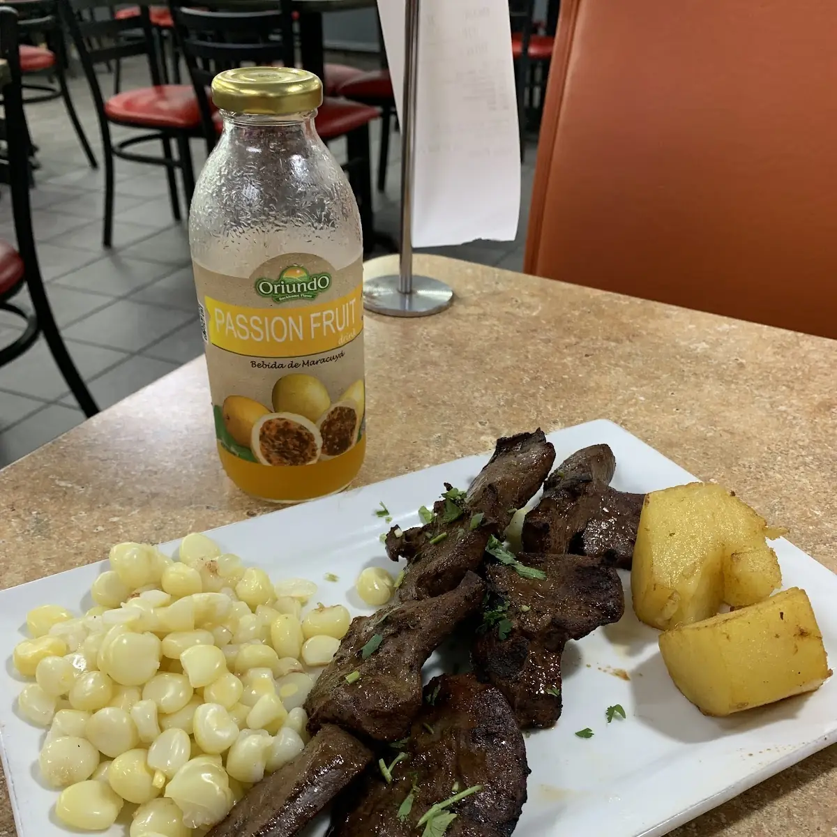 Anticuchos w Peruvian Corn a Fried Potato