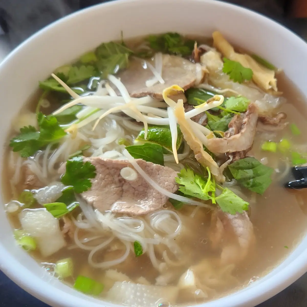 Phở Tái Gân