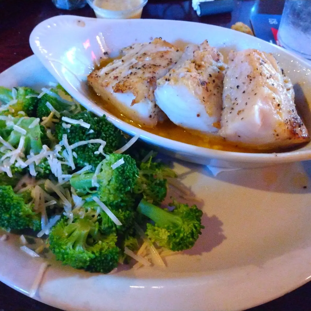 Baked Cod with Steamed Broccoli