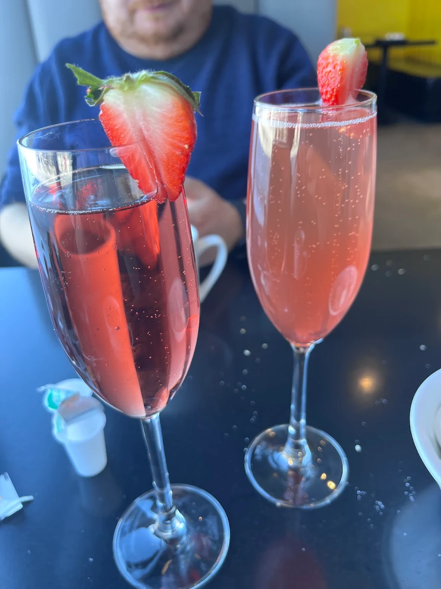 Bubble Soda - Rosée Matinale Bubble Soda - Rosy Berry Lemonade, Allô mon Coco Saint-Jean-sur-Richelieu