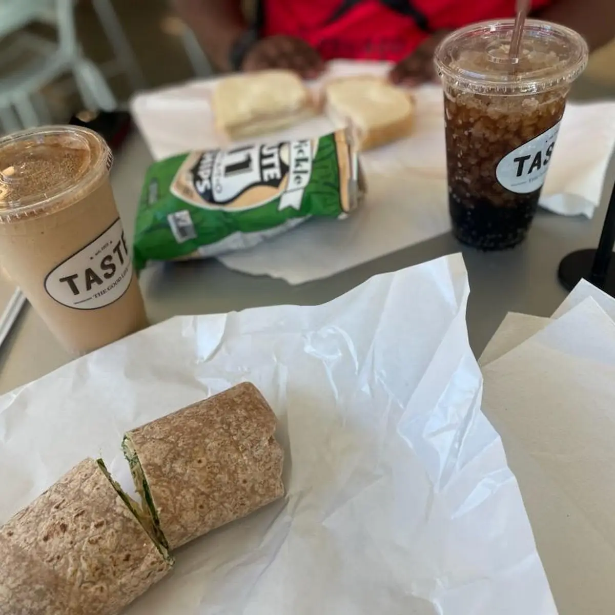 Granny Goat Wrap