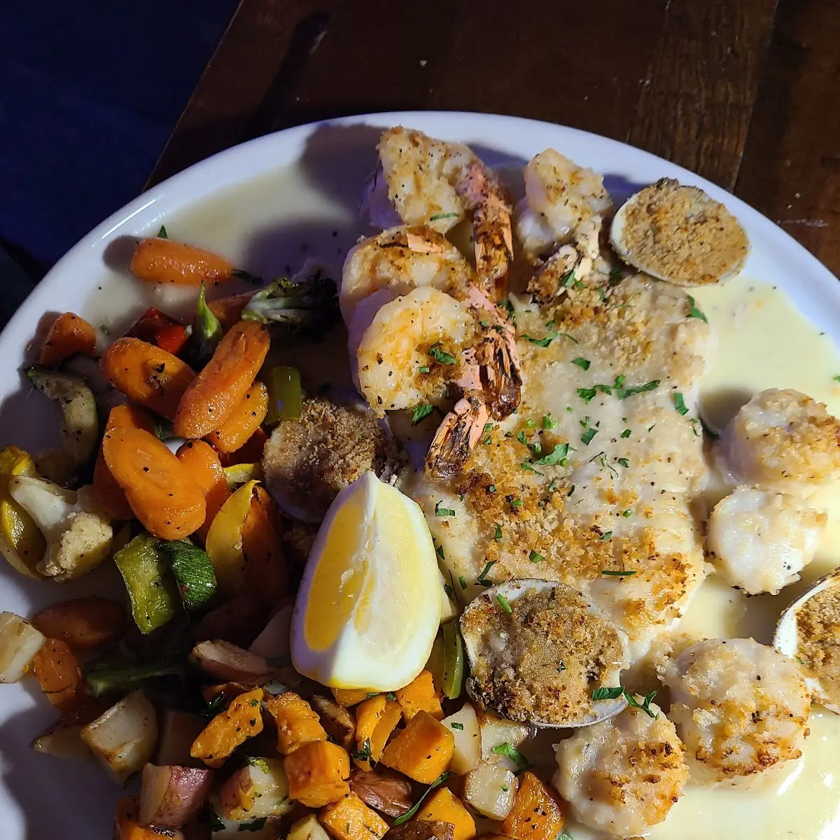 Broiled Seafood Combo